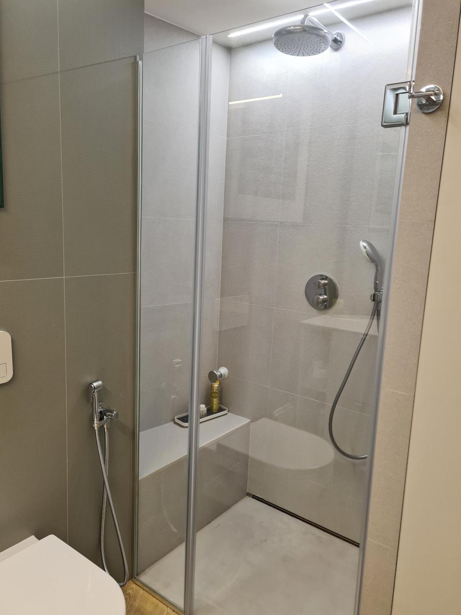 Appartamento Sun, Style And Comfort - 2br In Center With Terrace & Garage *